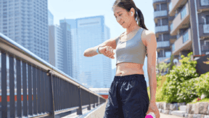 運動する女性